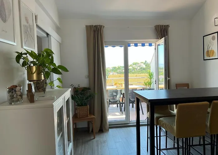 Apartman I & R
