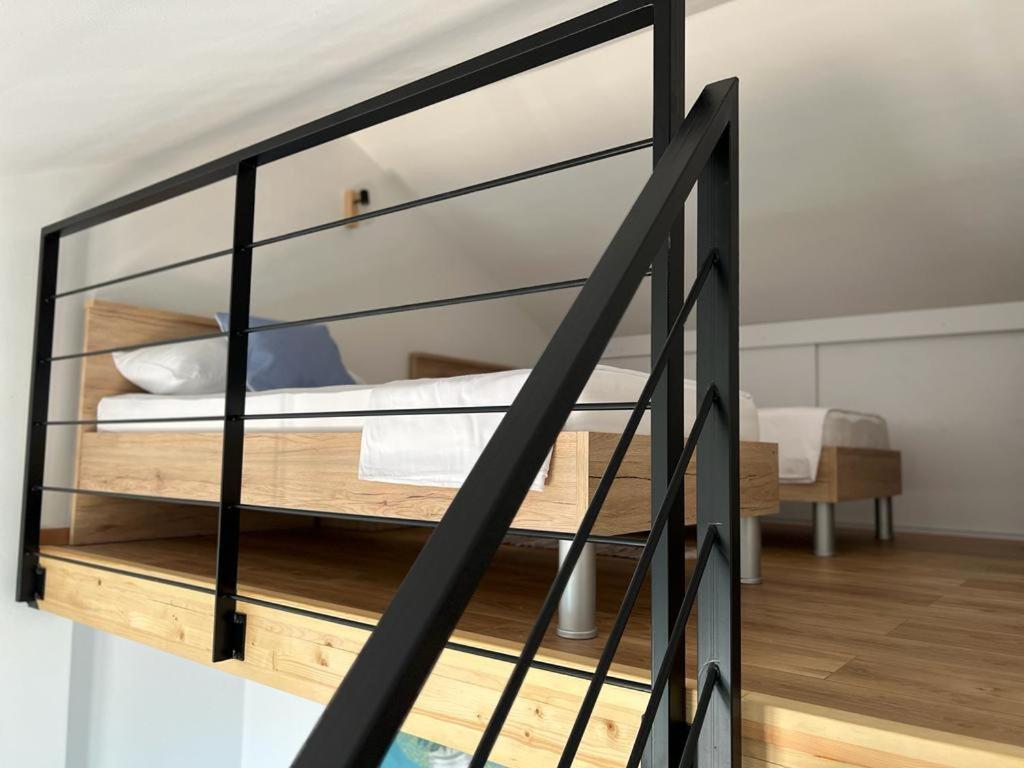 Apartment I & R Necujam